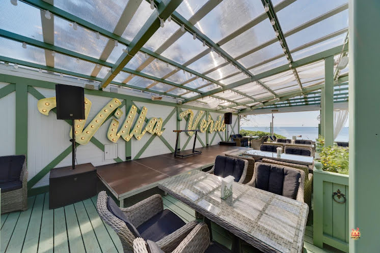 Летняя крытая терраса в «Villa Verde» фотография №5