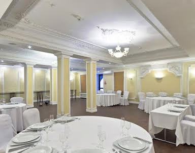  ресторан Courtyard Nizhny Novgorod City Center