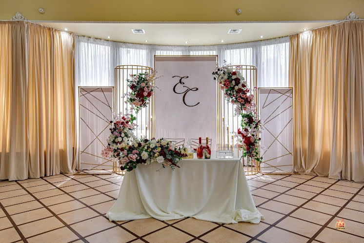 Банкетный зал в «Дворянское гнездо» фотография №2