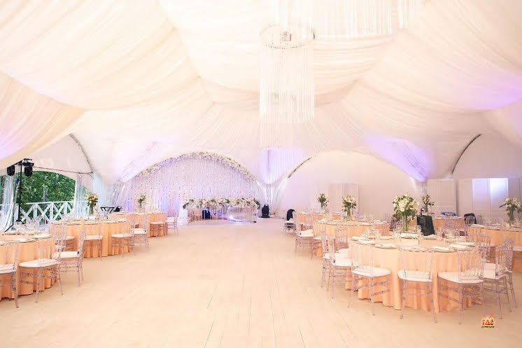 Средний шатер в «White park new Riga bay» фотография №3