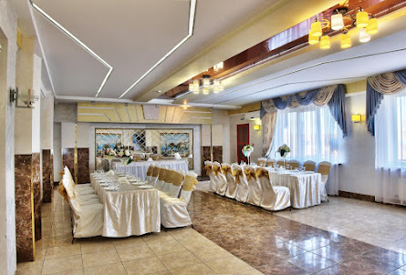 Малый зал в Малый зал