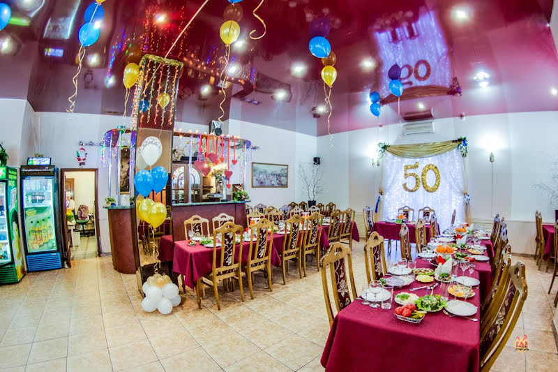 Старый дворик фотография №2