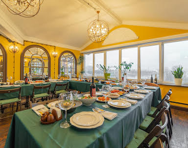 День рождения в Фабрика