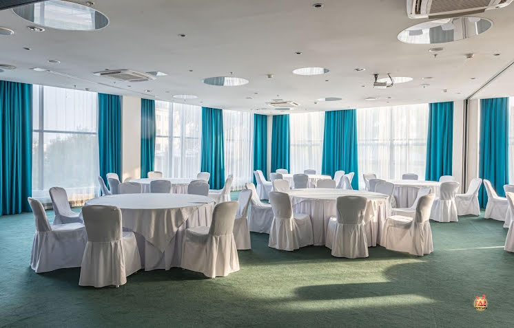 Банкетный зал «Минин и Пожарский» в «Cosmos Yaroslavl Hotel» фотография №2