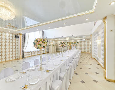  ресторан Celebration Hall