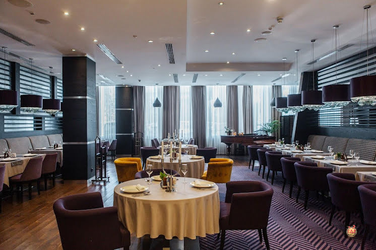 Ресторан "Новум" в «SHERATONPLAZA Ufa - Congress Hotel» фотография №3