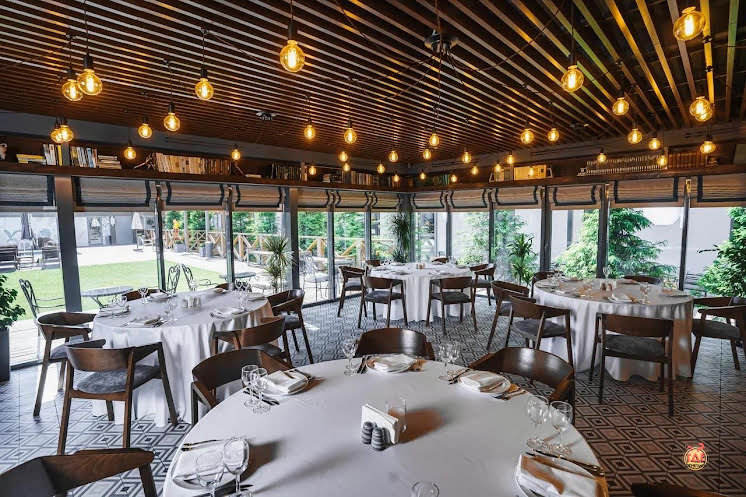 Ресторан «Маэстро» в «GOPARK HOTEL» фотография №3