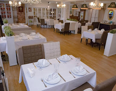  ресторан Сим Сити