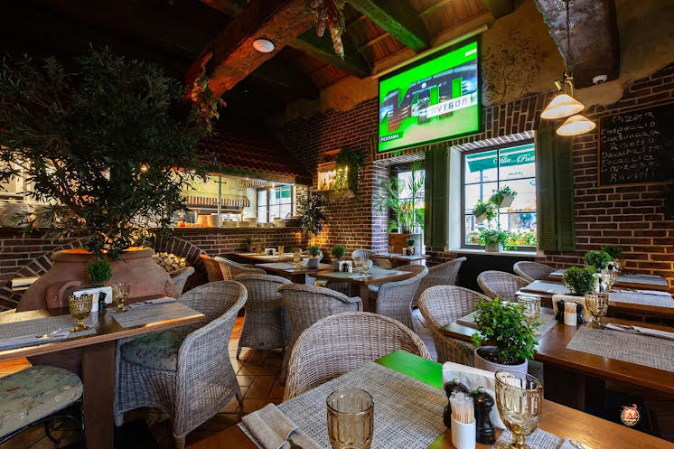 Зал на первом этаже в «Вилла Паста» фотография №10