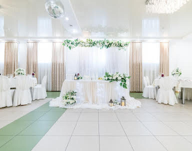  ресторан GRAND  на Станиславского