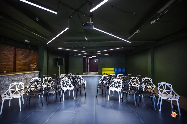 Красный зал в «ВЕСНА» фотография №11