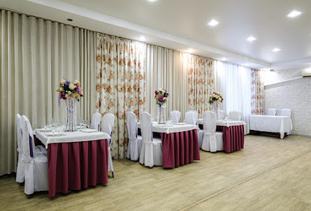 Малый зал в Малый зал