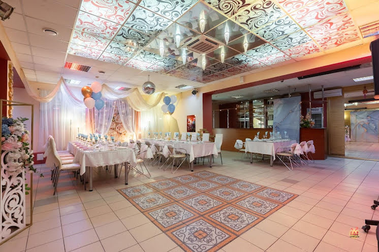 Основной зал  в «Винтаж» фотография №5