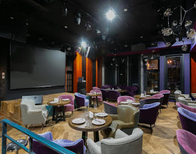  ресторан Who Is Who