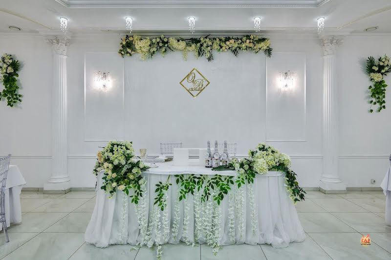 White hall фотография №7