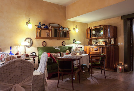 Зал «12 месяцев» в Зал «Библиотека»