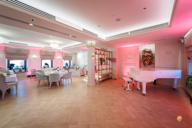 Зал ресторана в «Александр» фотография №2