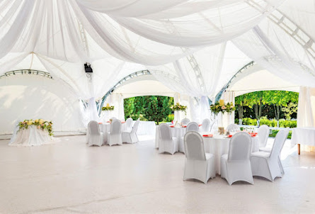 Летний шатер в VIP-зал