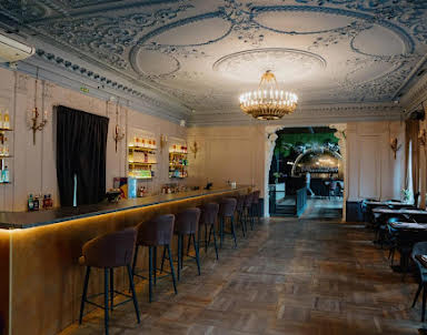  ресторан Commode