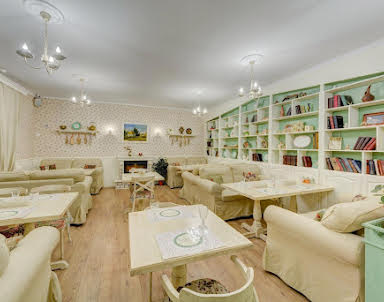 День рождения в Тетя Аида