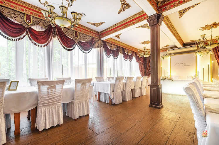 Большой банкетный зал в «Старая усадьба» фотография №3