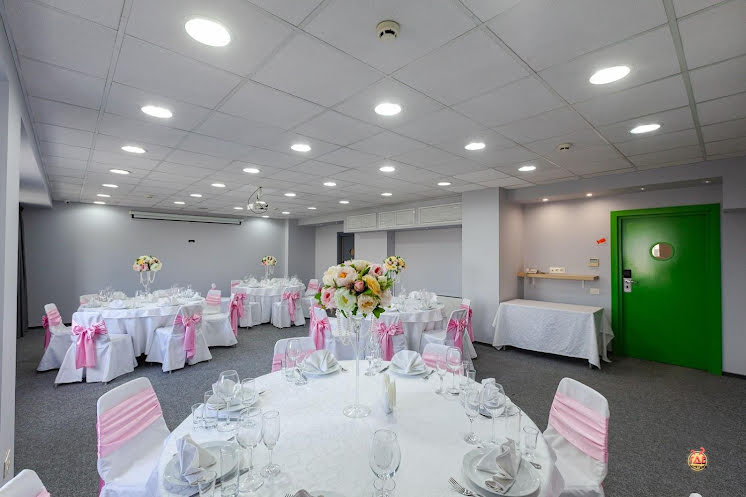 Зал «ЯЛТА» в «Marins Park Hotel Mocква Пражская» фотография №5