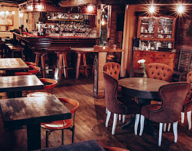  ресторан HUSKY BAR