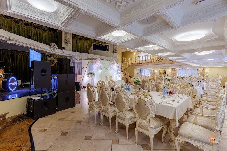 Основной зал ресторана  в «Сказка» фотография №8