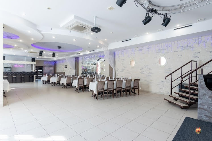 Основной зал  в «Love» фотография №4