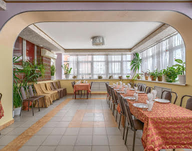  ресторан Люкс