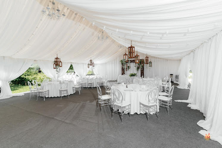Белоснежный шатер в «WHITE WEDDING» фотография №13