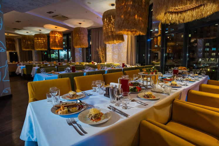 Зал ресторана «Саванна»  в «Gorskiy city hotel» фотография №7