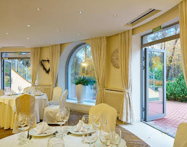  ресторан Репинский курорт