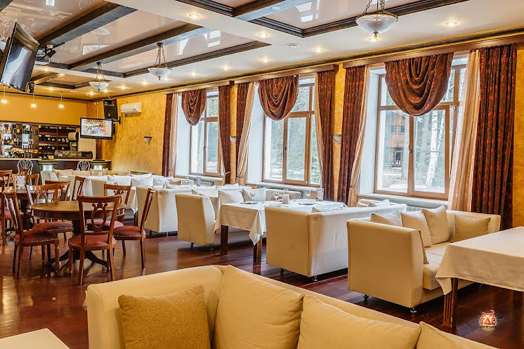 Средний зал в «Ресторан отеля «Тверь»» фотография №3