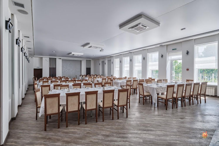 Средний зал в «Иртыш» фотография №3