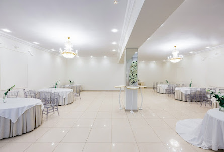 Зал «Малый» в Зал «Малый»