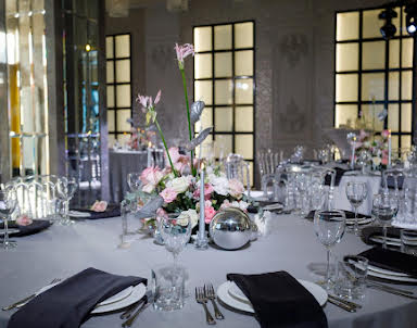  ресторан La Riva Hall