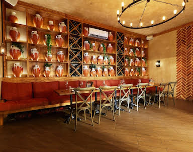  ресторан Хачапури и Вино на Молодёжном