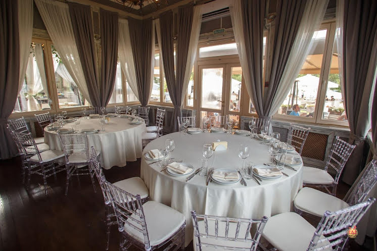 Панорамный зал в «Поместье-Парк» фотография №3