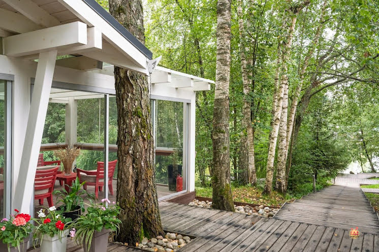 Белая беседка  в «Зеленое озеро» фотография №10