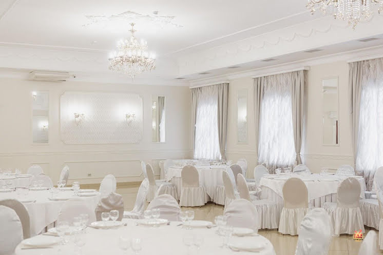 Зал "Царский" в «Версаль» фотография №11