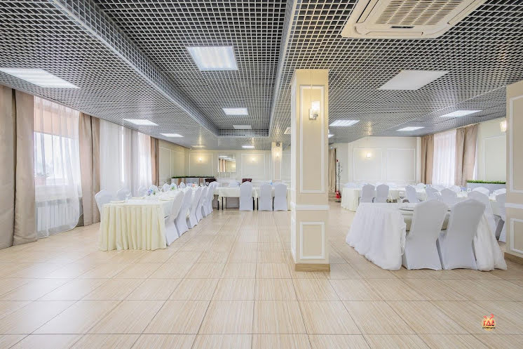 Зал на 70 человек в «Tessa&Bigly» фотография №4