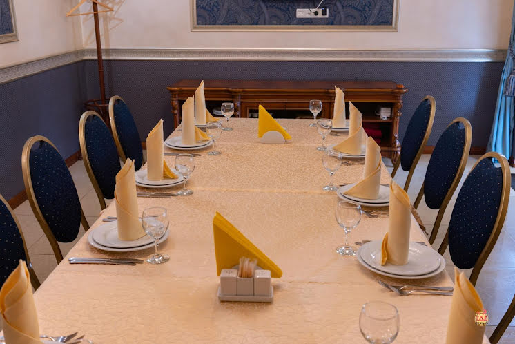 Банкетный зал на 14 персон в «Cowboy Marlboro» фотография №1