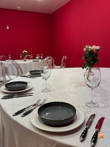 Зал "Красный" в «ArtFood» фотография №1