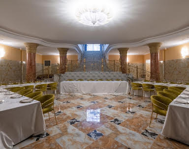  ресторан Malakhovka Palace