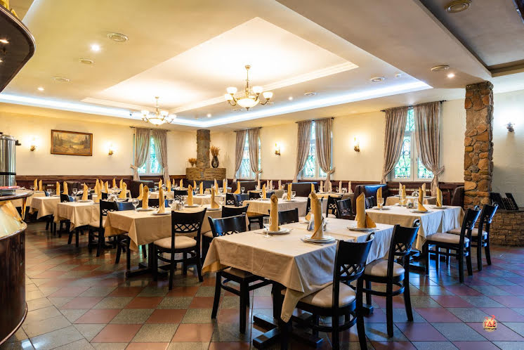 Зал на 70 человек в «Лав» фотография №4