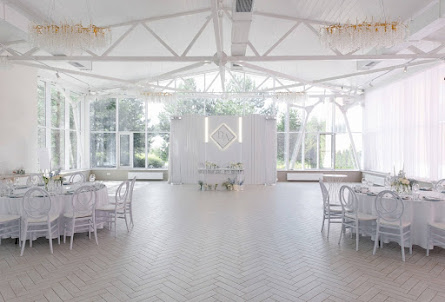 Белый зал в Хутор