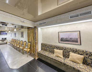  ресторан Абсолютъ