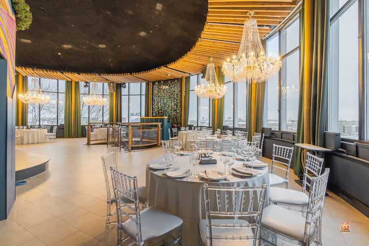 Основной зал  в «Graf ZEPPELIN» фотография №17