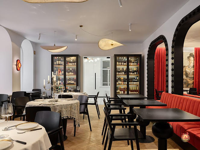 Зал на первом этаже в «Краса» фотография №1